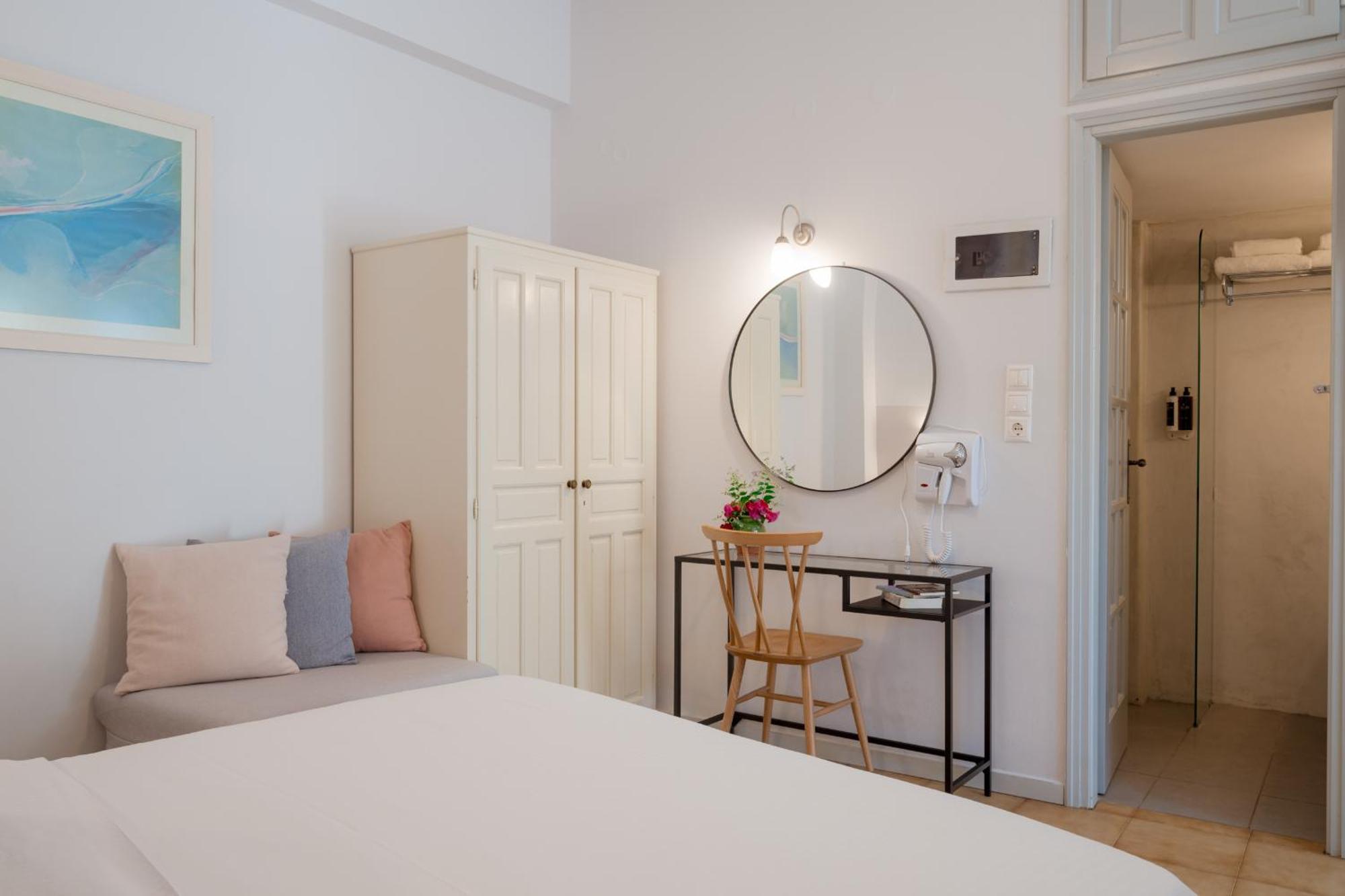 Nautilus Apartments Парос Екстериор снимка