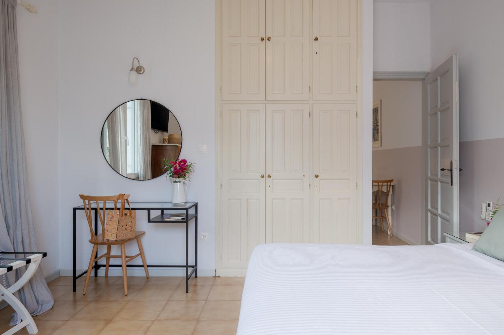Nautilus Apartments Парос Екстериор снимка
