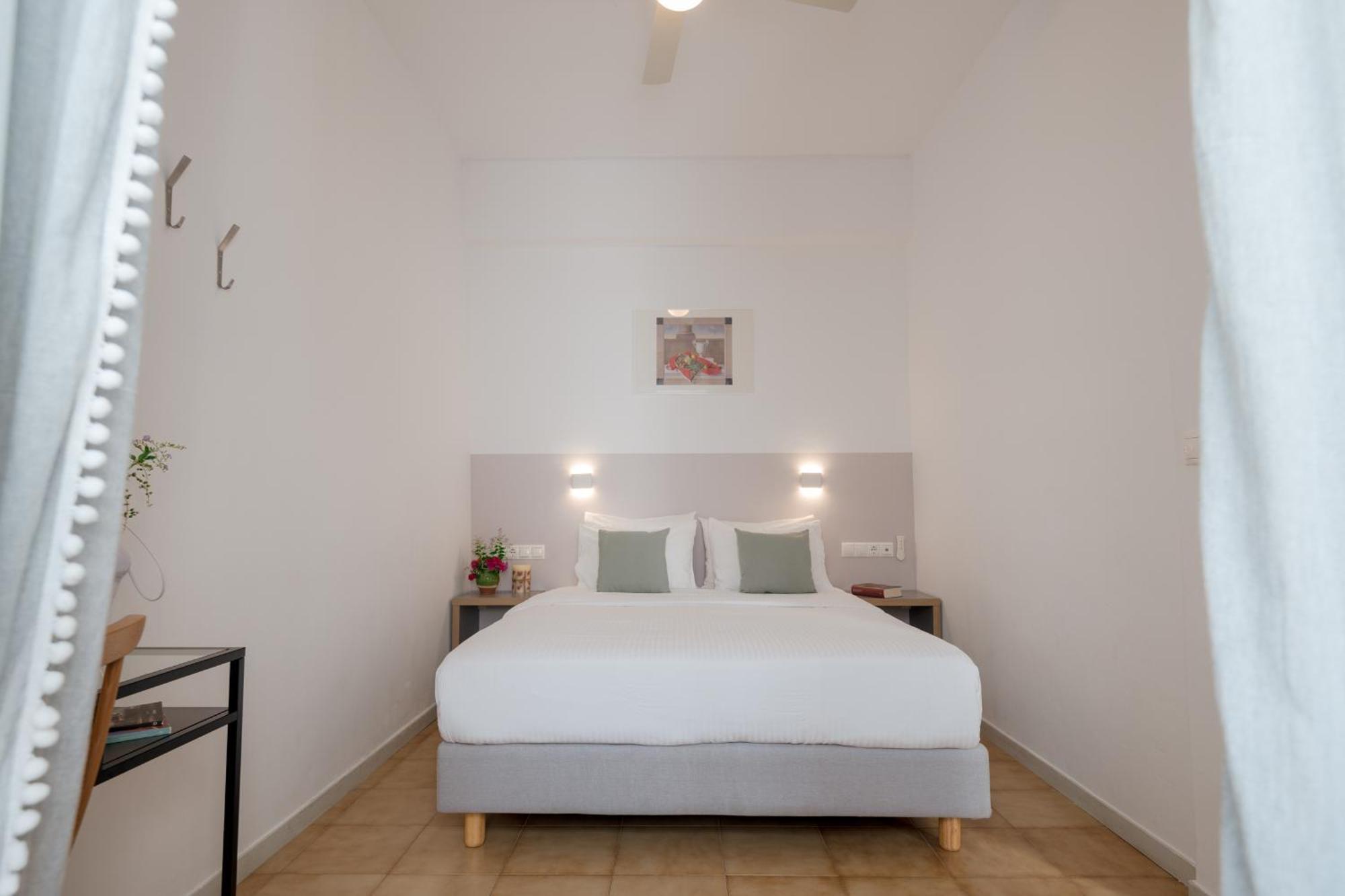 Nautilus Apartments Парос Екстериор снимка